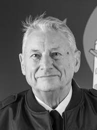 Trauer um LM Manfred Langer « Freiwillige Feuerwehr der Stadt Mödling