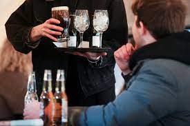 Welsh first minister mark drakeford has said there are 'legitimate public interest questions to be answered'. Pack Your Thermals English Drinkers Brave Snow To Lift A Pint In Pub Gardens Reuters