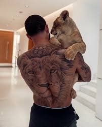 Memphis depay tattoo on hand. Pin On SalvÄƒrile Mele