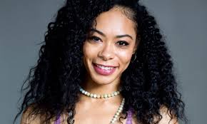 Laila Howard's Instagram, Twitter & Facebook