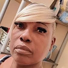 Twanna Hill's Instagram, Twitter & Facebook