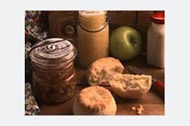 Sure Jell Dutch Apple Pie Jam Looks Like Some Good Stuff My Mamaw Use To Make It Has A Lot Of The Same Apple Pie Jam Banana Butter Banana Recipes No