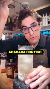 ⚠️ ¡Una de las bebidas más consumidas en Japón es el Japanese Hightball, la  mejor forma de iniciarse en los aromas del whiskey!, #camarero #hosteleria  #cocteles #whisky #bartender