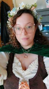 Hi everyone, I hope everyone is having a very Tolkien day. 😃