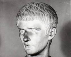 Immagine di Busto di Caligola