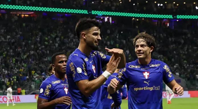Com dois de Flaco L&oacute;pez, Palmeiras vence o Santos e encaminha vaga as semifinais da Copa do Brasil &ndash; UNI&Atilde;O SPORTS RADIO