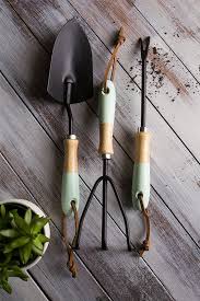 Maybe you would like to learn more about one of these? Diy Paint Dipped Garden Tools Sarah Hearts Garden Tools Garden Hand Tools Paint Dipping