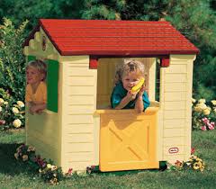 Tumblr M0vxnpcdsb1qje1ar Gif 413 360 Play Houses Kids Wooden Playhouse Kids Playhouse Plans