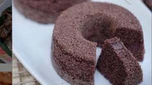Bolu pisang panggang adalah bolu panggang yang sama hal nya dengan bolu panggang lainya hanya saja bahan dasar di tambahi dengan pisang. Bikin Selera Ini Resep Bolu Ketan Hitam Kukus
