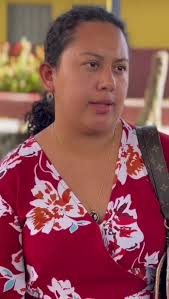 Entrega de capital semilla, en la Escuela Guadalupe Ulloa, a la  representante Marleny Romero, de la #Caja Productiva de la Red Solidaria  “Camarotal”, en Trinidad,...