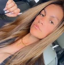 Angela Swindle's Instagram, Twitter & Facebook