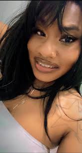 Hello Ladies, I'm Dione 51 years old I'm an Aquarius I'm a Boy Mom of 4  ages 32, 31, 29 and 10. I love shoes but Sneakers LAWD!!!!! ESPECIALLY  MIKES OMG!!!!! As