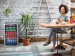 Beer fridges allow you to store beer at a specific temperature, keeping the beer preserved and fresh. The Best Beer Fridges 2020 Top Rated Mini Fridges For Beverages Rolling Stone