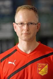 Gegen wen will Frei Holz eigentlich noch gewinnen?