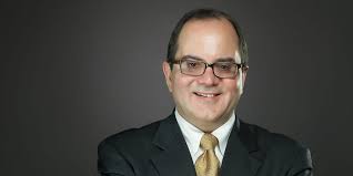 4 Sectors to Invest in to Combine Value and Growth: Oppenheimer