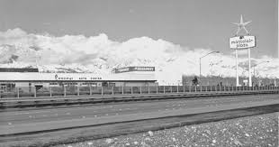 Montclair Plaza In Ca Before Remodel Pomona California California History Los Angeles History