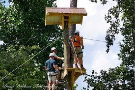 תמונה של ‪screaming eagle at lake guntersville‬, גנטרסוויל: Jeremy Dobbins Guide At The Screaming Eagle Zip Lines Says To Come On Out Picture Of Screaming Eagle At Lake Guntersville Guntersville Tripadvisor