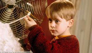 Vorweihnachtliches chaos bei familie mccallister: Kevin Allein Zu Haus Auch Dieses Jahr Wieder An Heiligabend Im Free Tv Digital Fernsehen