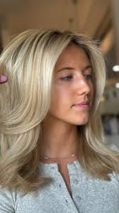 It’s officially SUMMER BLONDE SEASON 🤩☀️cut and color by yours truly and  blowout by @styled.by.shea