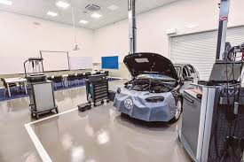 Goh brothers motor sdn bhd (62, lebuhraya batu lancang) 11600 george town, pulau pinang malezya. Vw Malaysia Launches Automotive Academy