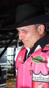 Prefeito Júlio desafia Touro Tornado!!