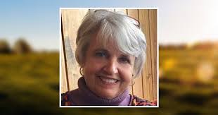 Darla Davis's Instagram, Twitter & Facebook