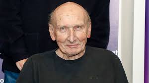 Zomrel český publicista Jiří Černý. Ľuďom v Československu otváral svet  hudby