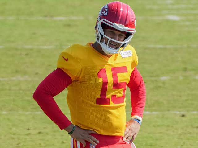 Is Patrick Mahomes playing today? Chiefs QB's status for preseason