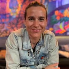 Amanda Richer (@AVRicher)