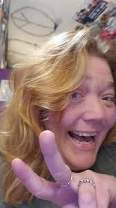 HAPPY HUMP DAY HIPPIES. 😁😎💥✌️❤️