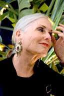 Robin Peck's Instagram, Twitter & Facebook