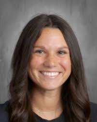 Sarah Shipley's Instagram, Twitter & Facebook