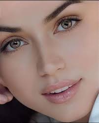 Ana De Armas ❤️ feeling Love in her eyes.