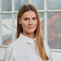 Caitlin Bell's Instagram, Twitter & Facebook on IDCrawl