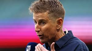 Here's to Mark Howard, the people's commentator