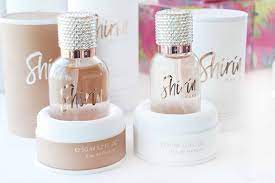 The earliest edition was created in 2017 and the newest is from 2019. Shirin David Parfum Fioswelt