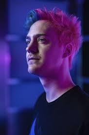 Tfue finally overtakes shroud to become number 1 Twitch streamer