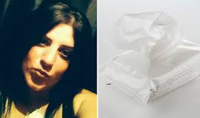 Leanne Phelps finds dead mouse in Huggies wet wipes packet and her toddler  tries to eat it