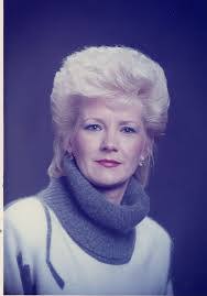 Edith Weems's Instagram, Twitter & Facebook