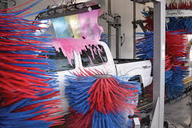 Sparkle express gets you in. This Buc Ee S In Katy Has The World S Longest Trippiest Car Wash Houstonia Magazine