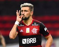 Grandes momentos do uruguaio giorgian de arrascaeta, o arraxxxca! Apos Sormani Chamar Arrascaeta Do Flamengo De Superestimado Renato Mauricio Prado Rebate