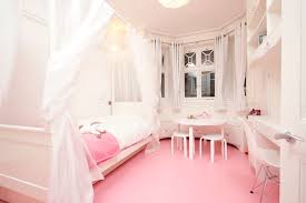 The bed is designed with floral pink, black and white floral patterns while the bed bench is in leopard prints. 23 Chic Teen Girls Bedroom Designs Decorating Ideas Design Trends Premium Psd Vector Downloads