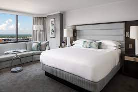 Midtown station is 6 minutes by foot and arts center station is 13 minutes. Executive Suite In Atlanta Georgia The Ritz Carlton Atlanta