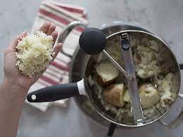 How to use a food mill, a video tip from atco blue flame kitchen. How To Use A Food Mill To Make Mashed Potatoes Myrecipes