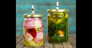 Sempre elegante e di gran gusto! 8 Creative Idee Autunnali Con Le Candele Decorate E I Portacandele Fai Da Te