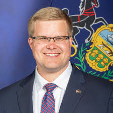 Matt Krupp's Instagram, Twitter & Facebook