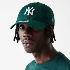 League Essential New York Yankees Dark Green 9TWENTY Cap