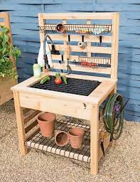 Cedarlast Potting Bench With Sink And Shelf Gardener S Supply Potting Bench With Sink Potting Bench Potting Bench Plans