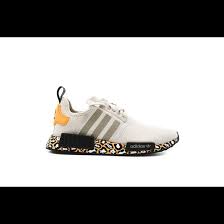 With a variety of styles and colorways the nmd sneakers make the perfect lifestyle shoe. Adidas Originals Nmd R1 W Clear Brown Fz3845 Fotomagazin
