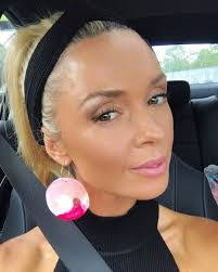 Lillian Sprague's Instagram, Twitter & Facebook